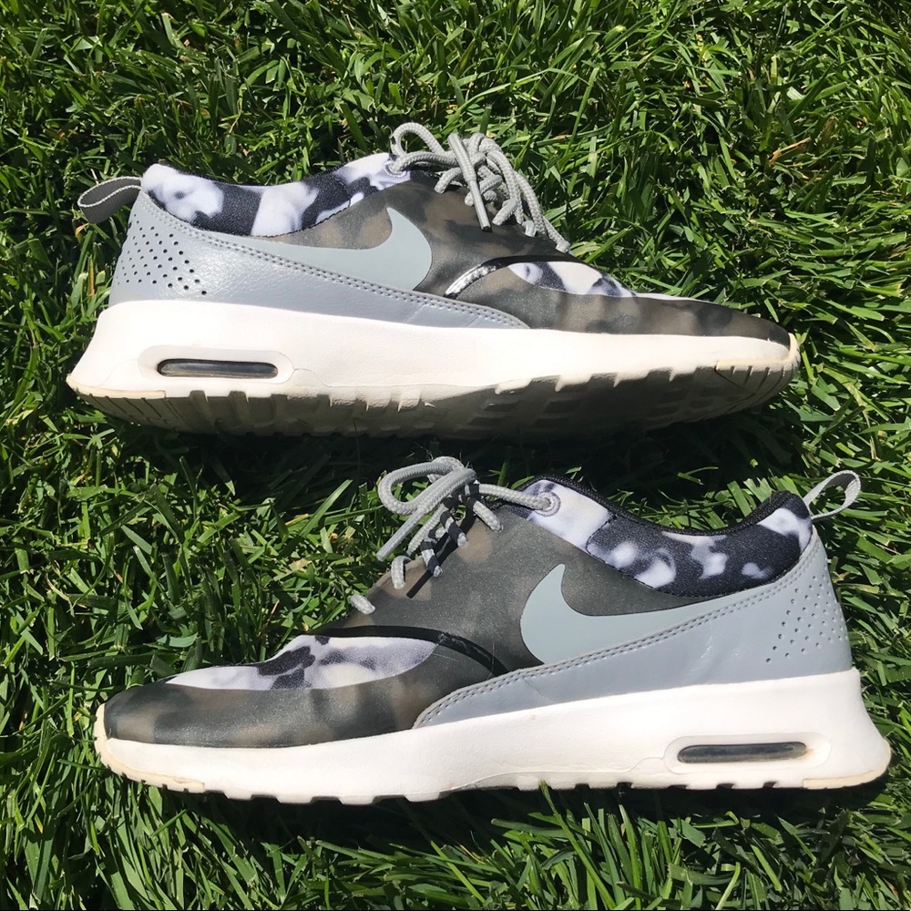 RARE Nike AirMax Thea